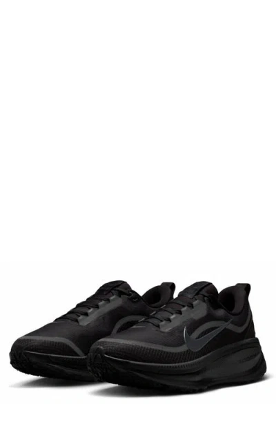 Nike Vomero 18 Gtx Gore-tex® Waterproof Running Shoe In Black