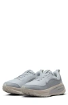 Nike Vomero 18 Gtx Gore-tex® Waterproof Running Shoe In Gray