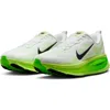 Nike Vomero 18 Running Shoe