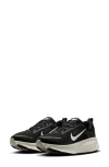 Nike Vomero 18 Running Shoe