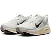 Nike Vomero 18 Running Shoe In Gray