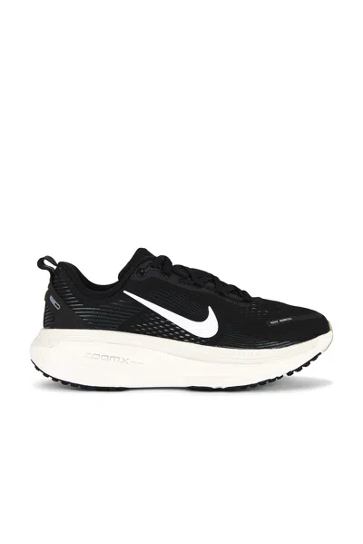 Nike Vomero 18 Sneaker