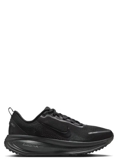 Nike Vomero 18 Sneakers In Black