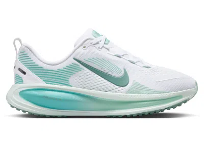 Pre-owned Nike Vomero 18 Sneakers In White/bleached Turquoise/mint Foam