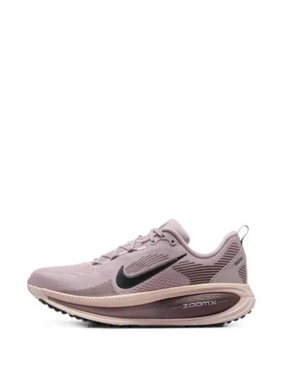 Nike Vomero 18 Sneakers In Pink