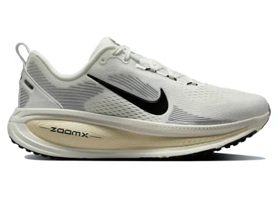 Pre-owned Nike Vomero 18 (women's) Sneakers In Summit White/coconut Milk In Multi