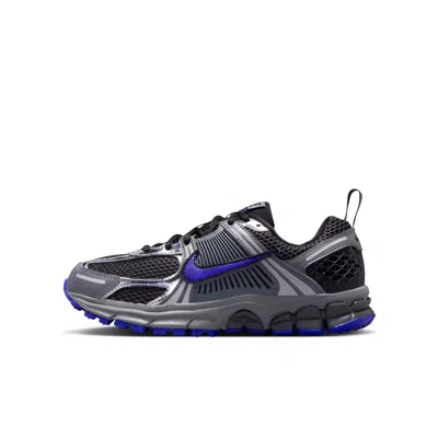 Nike Vomero 5 Big Kids' Shoes In Gray