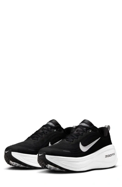 NIKE NIKE VOMERO PLUS RUNNING SHOE