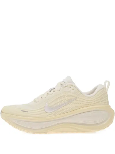 Nike Vomero Plus Sneakers In Neutral