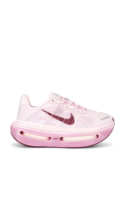 Nike Vomero Premium Sneaker In Pink Foam & Pink Smoke