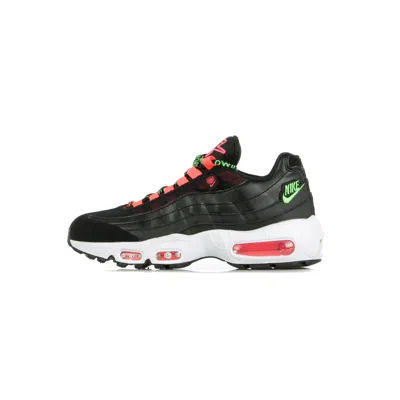 NIKE W AIR MAX 95 SE WOMEN'S LOW SHOE WORLDWIDE BLACK/GREEN STRIKE/FLASH CRIMSON/WHITE