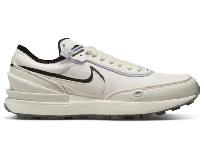 Pre-owned Nike Waffle One Ai Se Sneakers In Phantom/black/sail