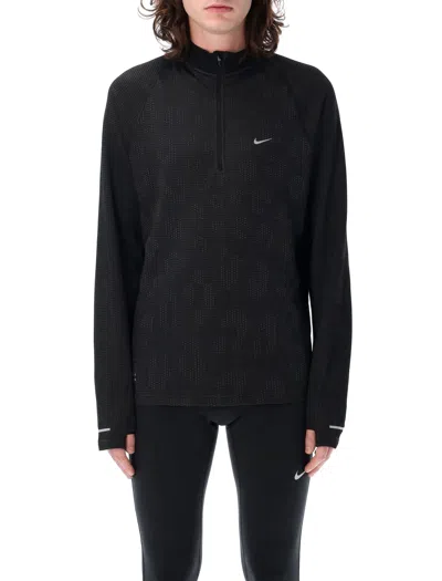 Nike Water-repellent 1/2-zip Running Top In Multi
