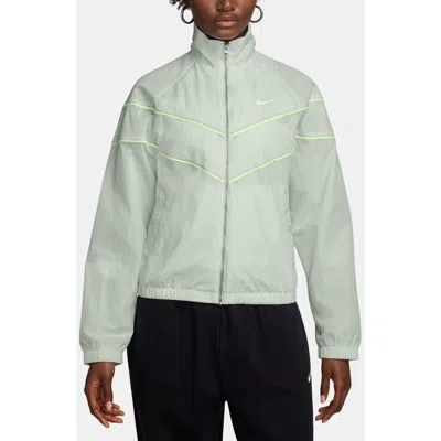 Nike Windrunner Water Repellent Jacket