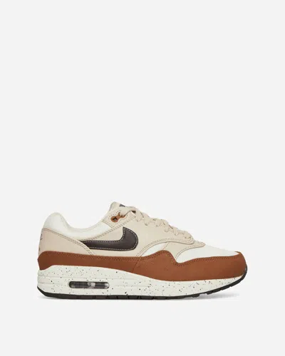 Nike Wmns Air Max 1  87 Sneakers Velvet Brown / Sanddrift In Velvet Brown/sanddrift-sail-lt British Tan