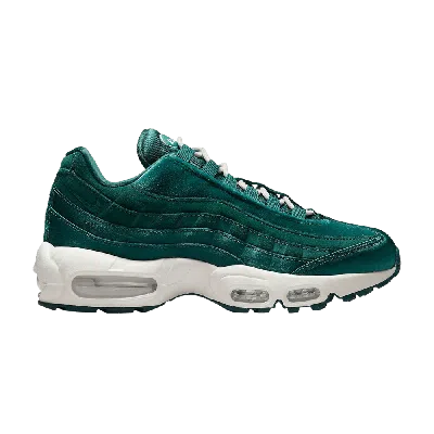 Pre-owned Nike Wmns Air Max 95 'green Velvet' In Teal