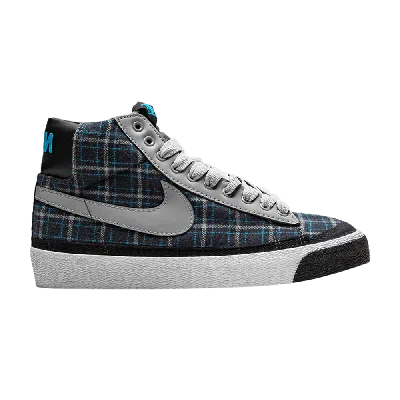 Pre-owned Nike Wmns Blazer Mid 'x-girl' In Black