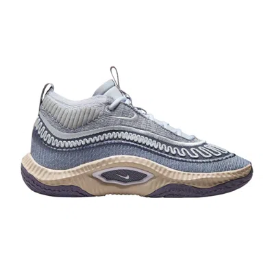 Pre-owned Nike Wmns Cosmic Unity 3 'be True To Her School' In Grey