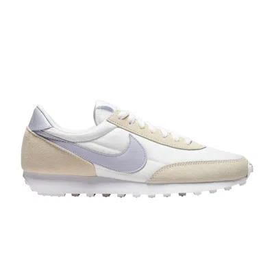 Pre-owned Nike Wmns Daybreak 'cashmere Pure Violet' In Cream