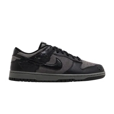 Pre-owned Nike Wmns Dunk Low 'black Roses'