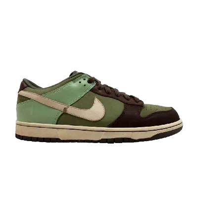 Pre-owned Nike Wmns Dunk Low Premium In Green