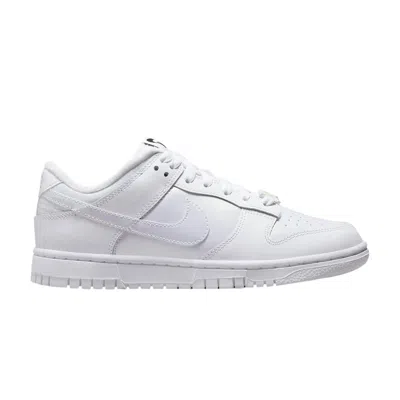 Pre-owned Nike Wmns Dunk Low Se 'dance Pack - White Iridescent'
