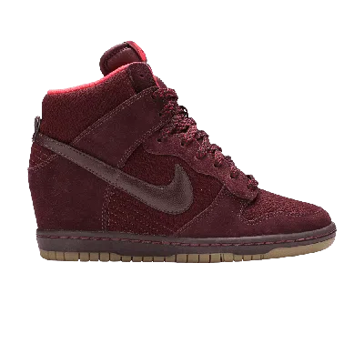 Pre-owned Nike Wmns Dunk Sky Hi Mesh In Red
