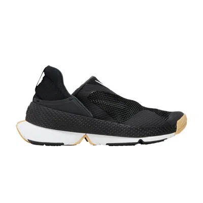 Pre-owned Nike Wmns Go Flyease 'black Gum'