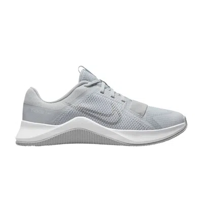 Pre-owned Nike Wmns Mc Trainer 2 'pure Platinum Metallic Silver' In Grey