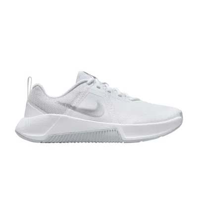 Pre-owned Nike Wmns Mc Trainer 3 'white Metallic Platinum'