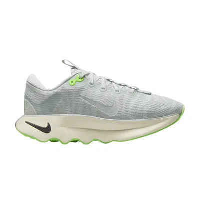 Pre-owned Nike Wmns Motiva 'light Silver Green Strike'