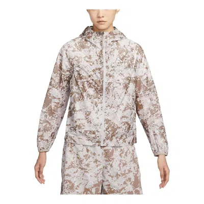 Nike (wmns)  Acg Print Trail Jacket 'camo' In Multi