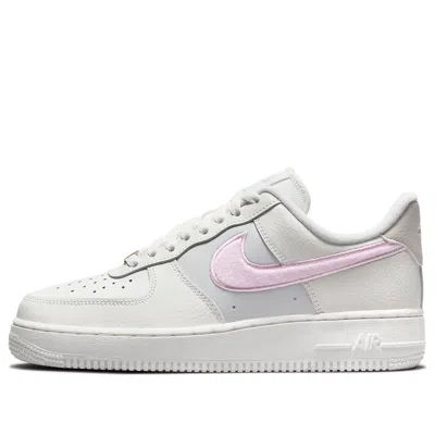 NIKE (WMNS) NIKE AIR FORCE 1 '07 'CHENILLE SWOOSH'