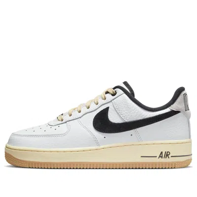 Nike (wmns)  Air Force 1 '07 'command Force - White Black'