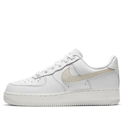 Nike (wmns)  Air Force 1 '07 'light Bone'