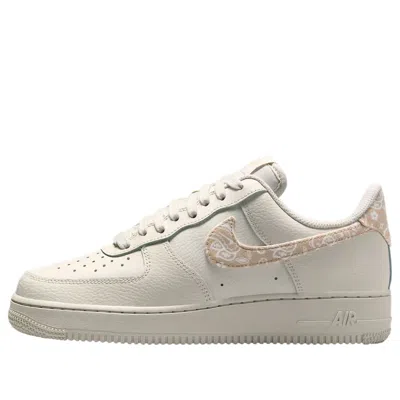 Nike (wmns)  Air Force 1 '07 'light Bone Grain' In Neutral