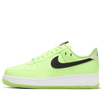 Nike (wmns)  Air Force 1 '07 Lx 'barely Volt' In Green