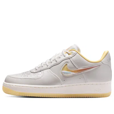 Nike (wmns)  Air Force 1 '07 'sail Soft Yellow' In Animal Print