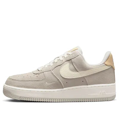 Nike (wmns)  Air Force 1 Low '07 'light Bone'