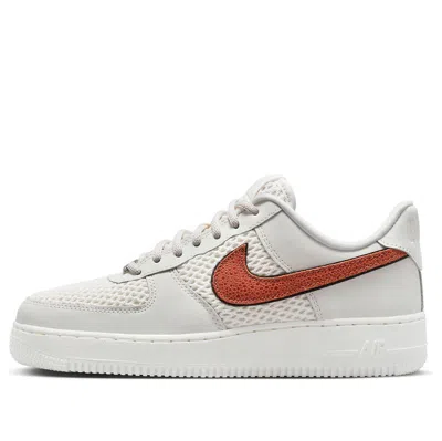 Nike (wmns)  Air Force 1 Low 07 Shoes 'basketball Leather'