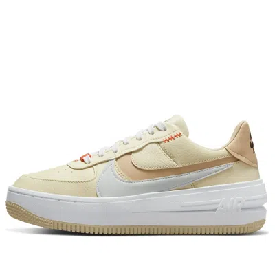 Nike (wmns)  Air Force 1 Plt.af.orm 'coconut Milk'
