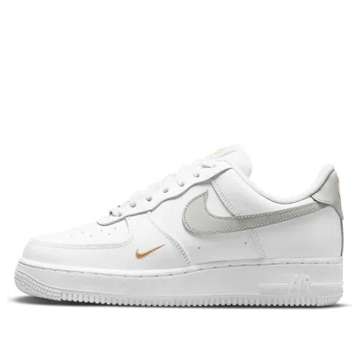 Nike (wmns)  Air Force 1 'white Light Silver'
