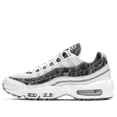 Nike (wmns)  Air Max 95 Crater Se 'white Black' In Gray