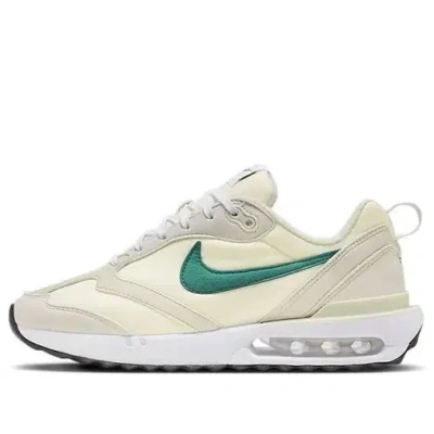 Nike (wmns)  Air Max Dawn 'coconut Milk' In Multi