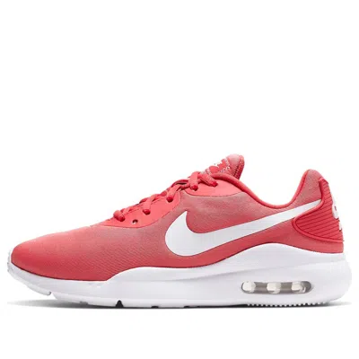 Nike (wmns)  Air Max Oketo Wntr 'red Grey White' In Multi
