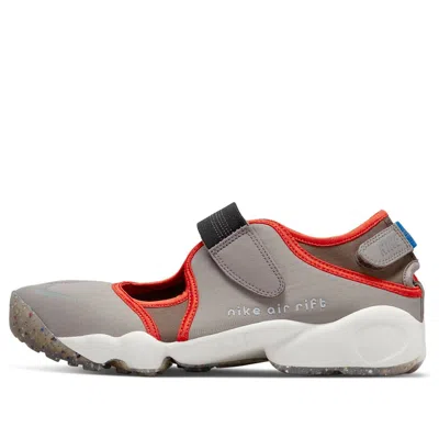 Nike (wmns)  Air Rift 'enigma Stone Metallic Silver'