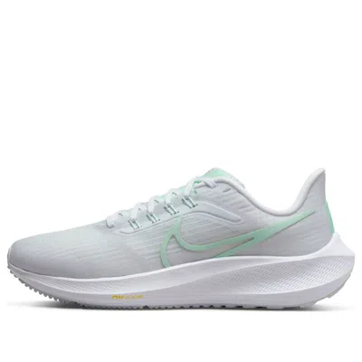 Nike (wmns)  Air Zoom Pegasus 39 'pure Platinum Barely Green'