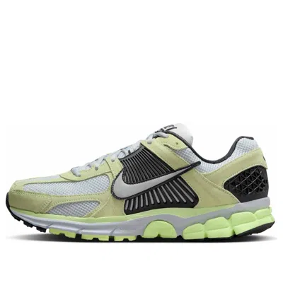 Nike (wmns)  Air Zoom Vomero 5 'barely Volt' In Green