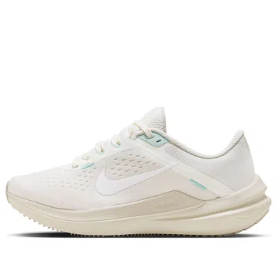 Nike (wmns)  Air Zoom Winflo 10 'white' In Neutral