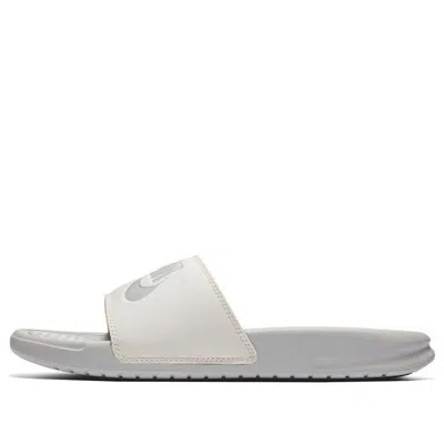 Nike (wmns)  Benassi Jdi 'light Bone' In Gray